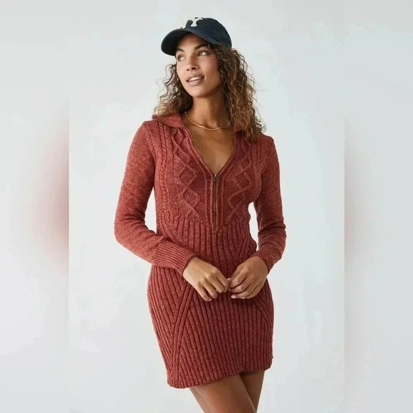 Free People Dresses & Skirts - Free People Mont Blanc Mini Red Jasper
